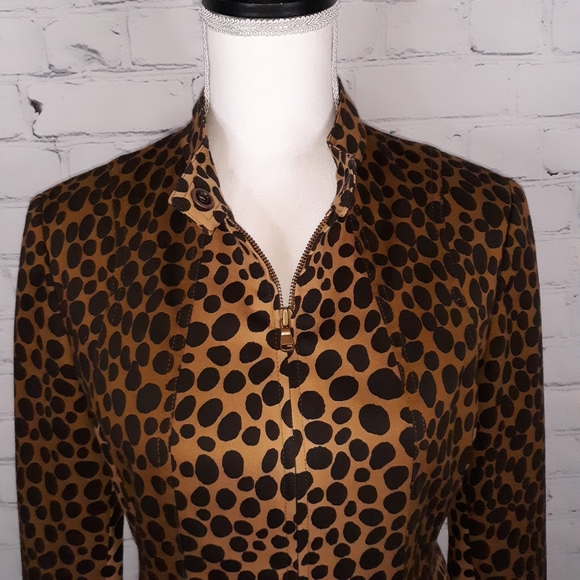 CARLISE Wmns Cheetah Print Zip Up Blazer Jacket 6 - Picture 5 of 10